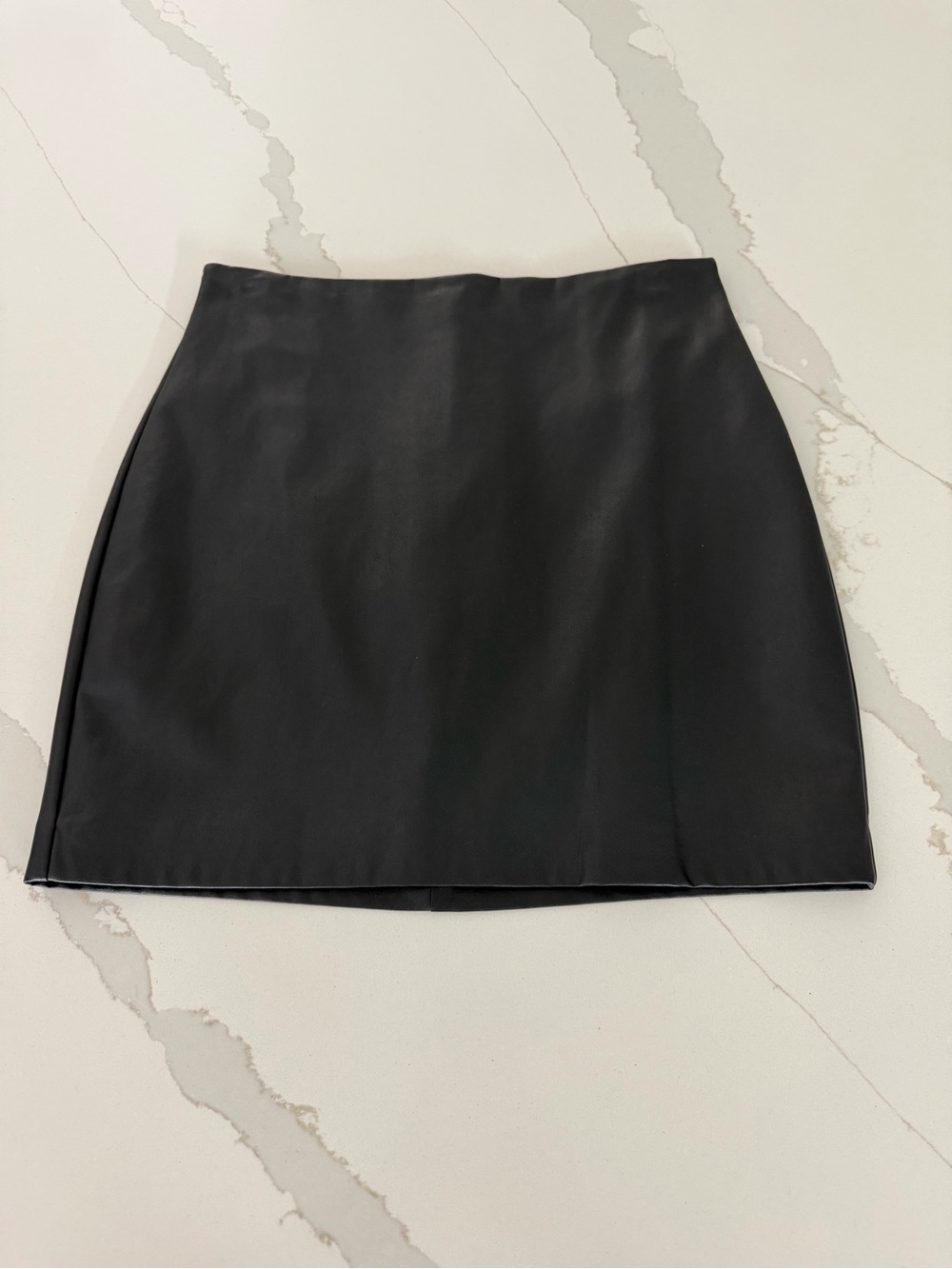 Wilfred Faux Leather Skirt size 4